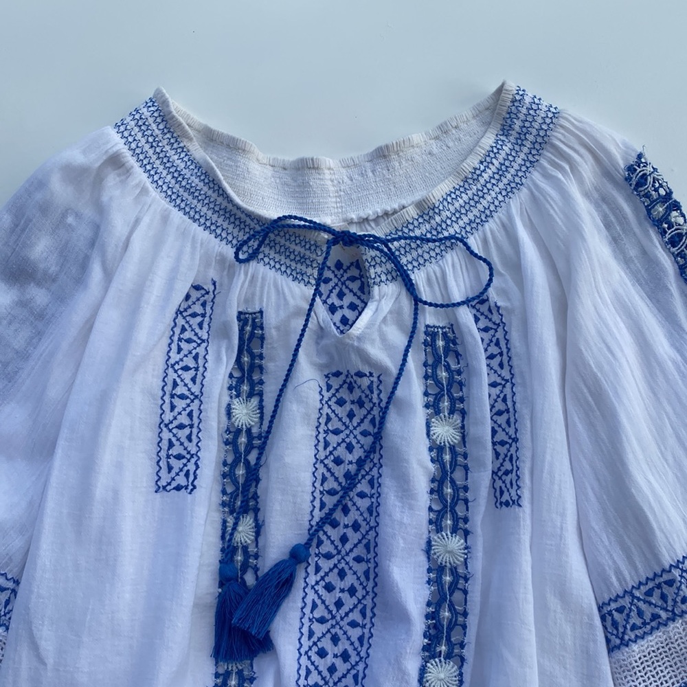 FREE PEOPLE Silver Springs Blue White Embroidered Top Small - Picture 4 of 7